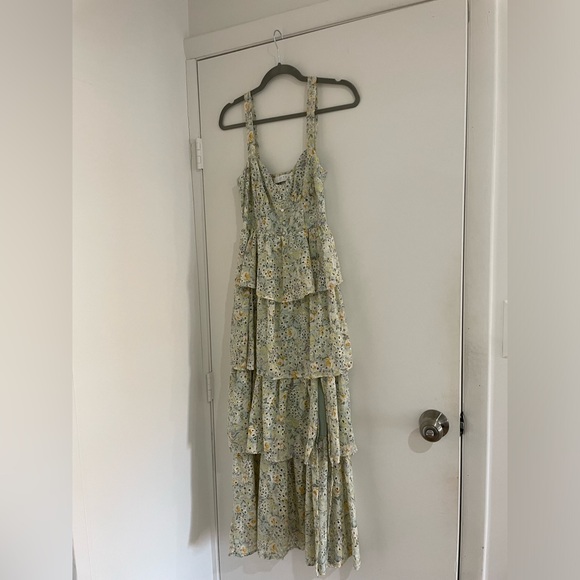ASTR Midsummer Floral Tiered Maxi Dress - Picture 4 of 6